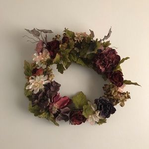 Vintage circular wreath